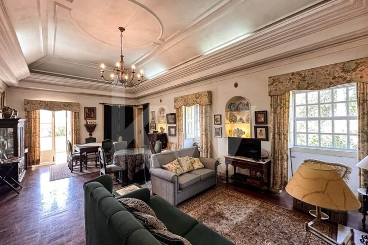 Moradia T16 para Venda em Tamengos, Aguim e Óis do Bairro Foto 11