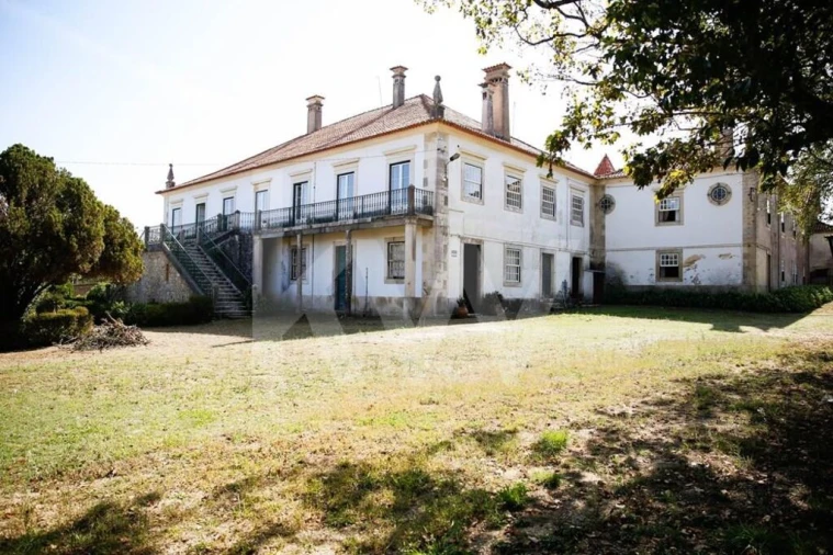 Moradia T16 para Venda em Tamengos, Aguim e Óis do Bairro Foto 110