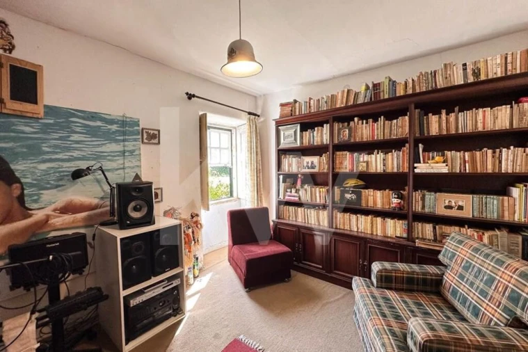 Moradia T16 para Venda em Tamengos, Aguim e Óis do Bairro Foto 99