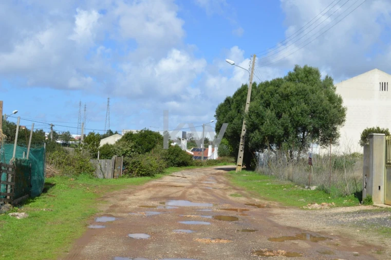 Terreno para Venda em Porto Salvo Foto 35