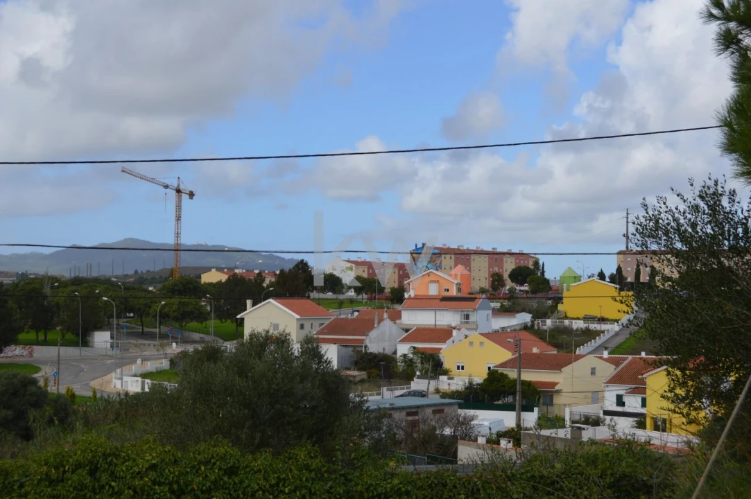 Terreno para Venda em Porto Salvo Foto 3