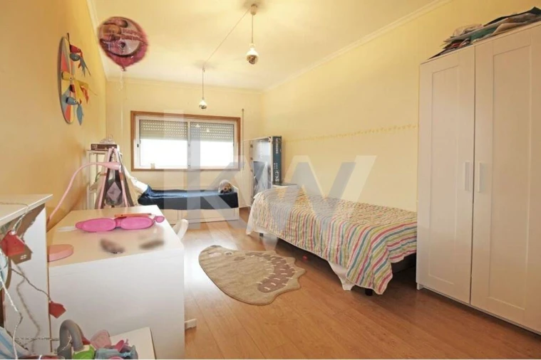 Apartamento T3 para Arrendamento em São Felix da Marinha Foto 2