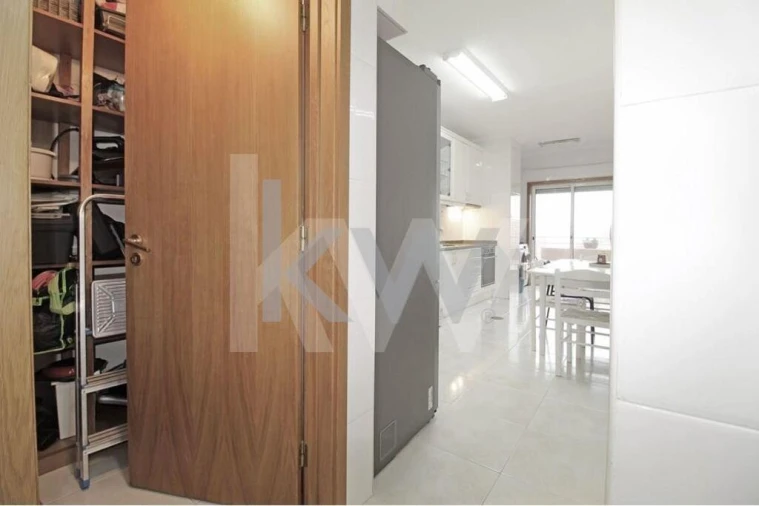 Apartamento T3 para Arrendamento em São Felix da Marinha Foto 11