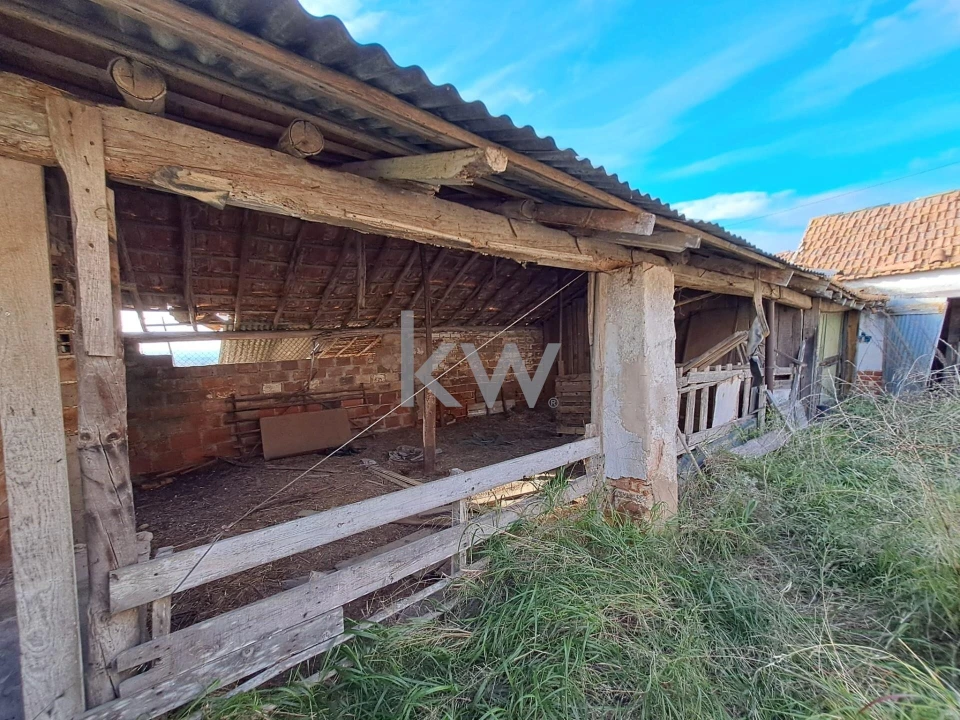 Quinta T2 para Venda em Povoa da Isenta Foto 17