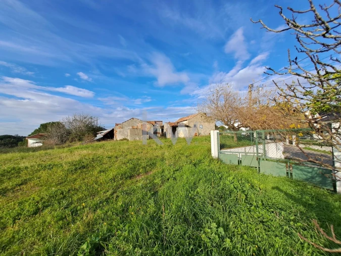 Quinta T2 para Venda em Povoa da Isenta Foto 2