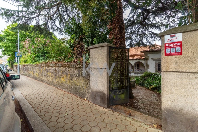 Quinta T6 para Venda em Mafamude e Vilar do Paraíso Foto 5