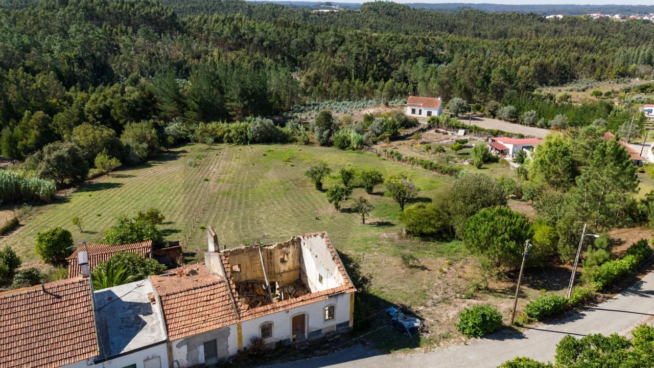 Moradia T2 para Venda em Samuel Foto 7