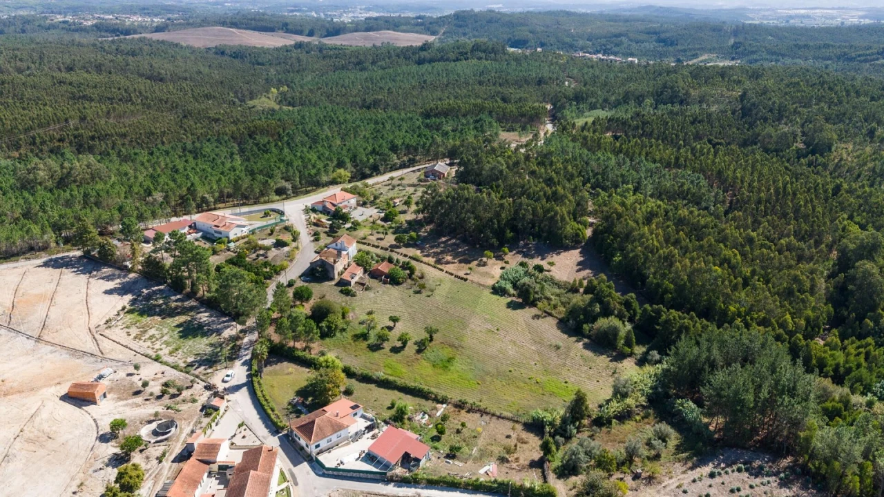 Moradia T2 para Venda em Samuel Foto 24