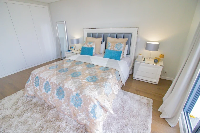 Moradia T2 para Venda em Ribeira Brava Foto 3