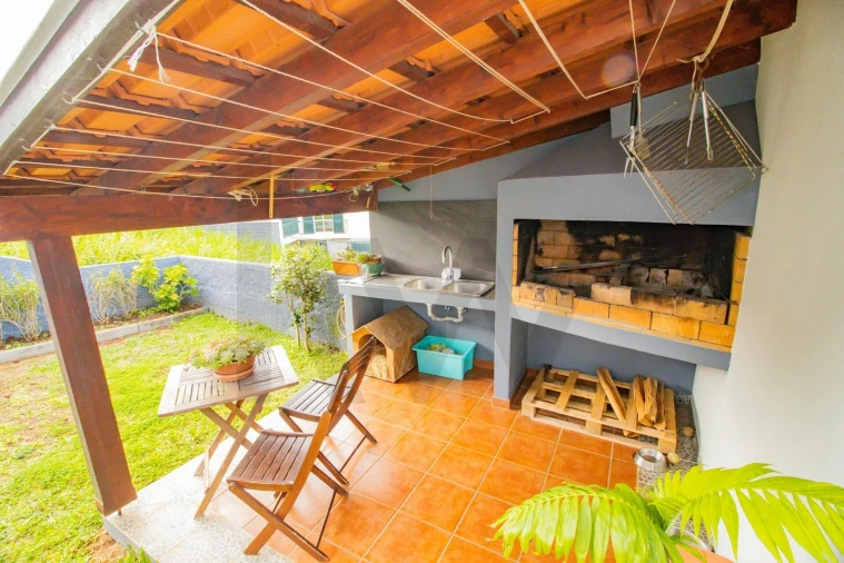 Moradia T2 para Venda em Ribeira Brava Foto 77