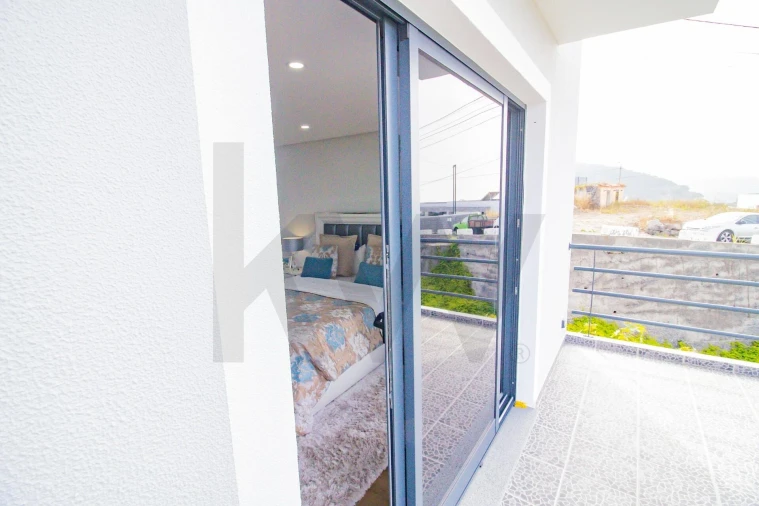 Moradia T2 para Venda em Ribeira Brava Foto 17