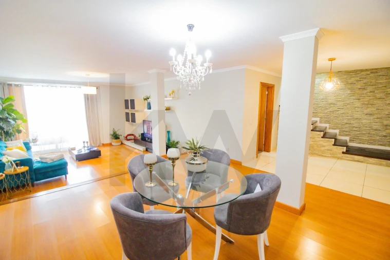 Moradia T2 para Venda em Ribeira Brava Foto 66