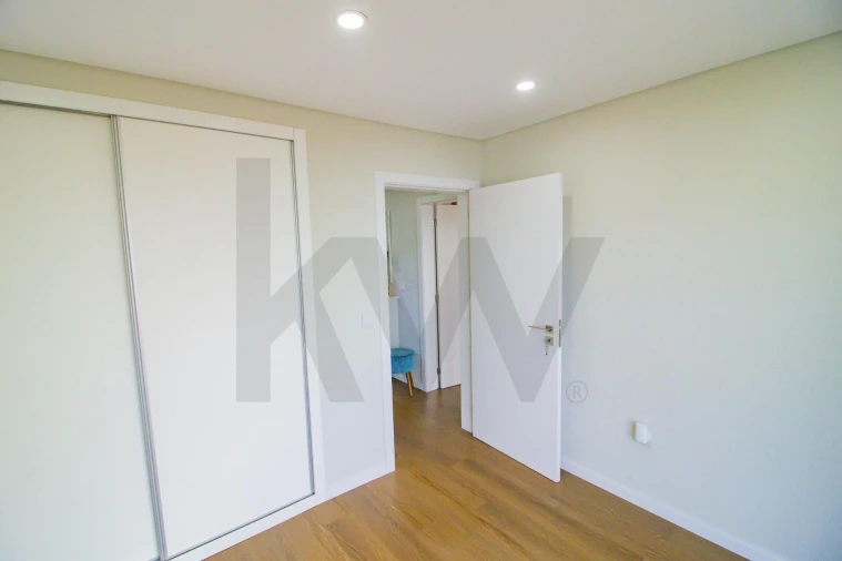 Moradia T2 para Venda em Ribeira Brava Foto 22