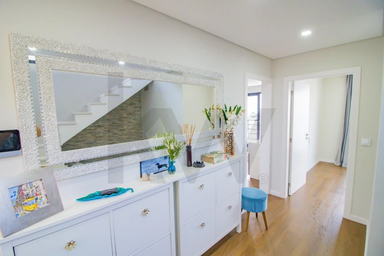 Moradia T2 para Venda em Ribeira Brava Foto 27