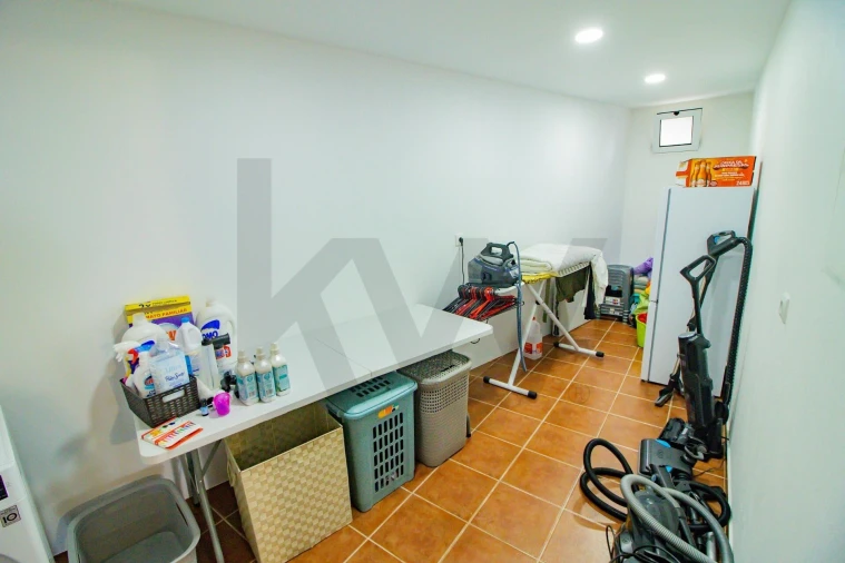 Moradia T2 para Venda em Ribeira Brava Foto 60