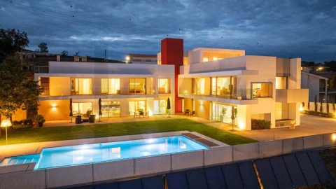 Moradia T4 para Venda em São Vitor (Braga)