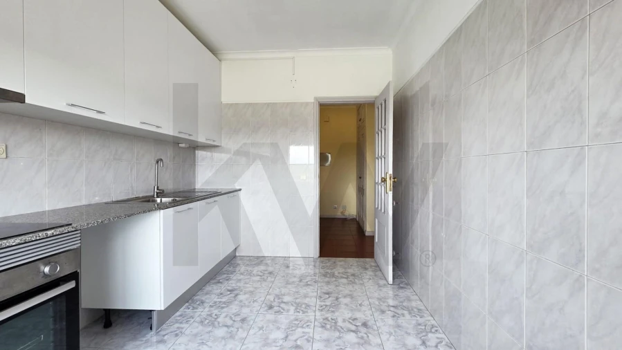 Apartamento T2 para Venda em Paço de Sousa Foto 4