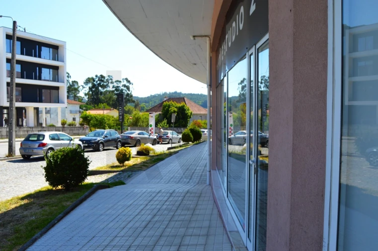 Apartamento T2 para Venda em Paço de Sousa Foto 9