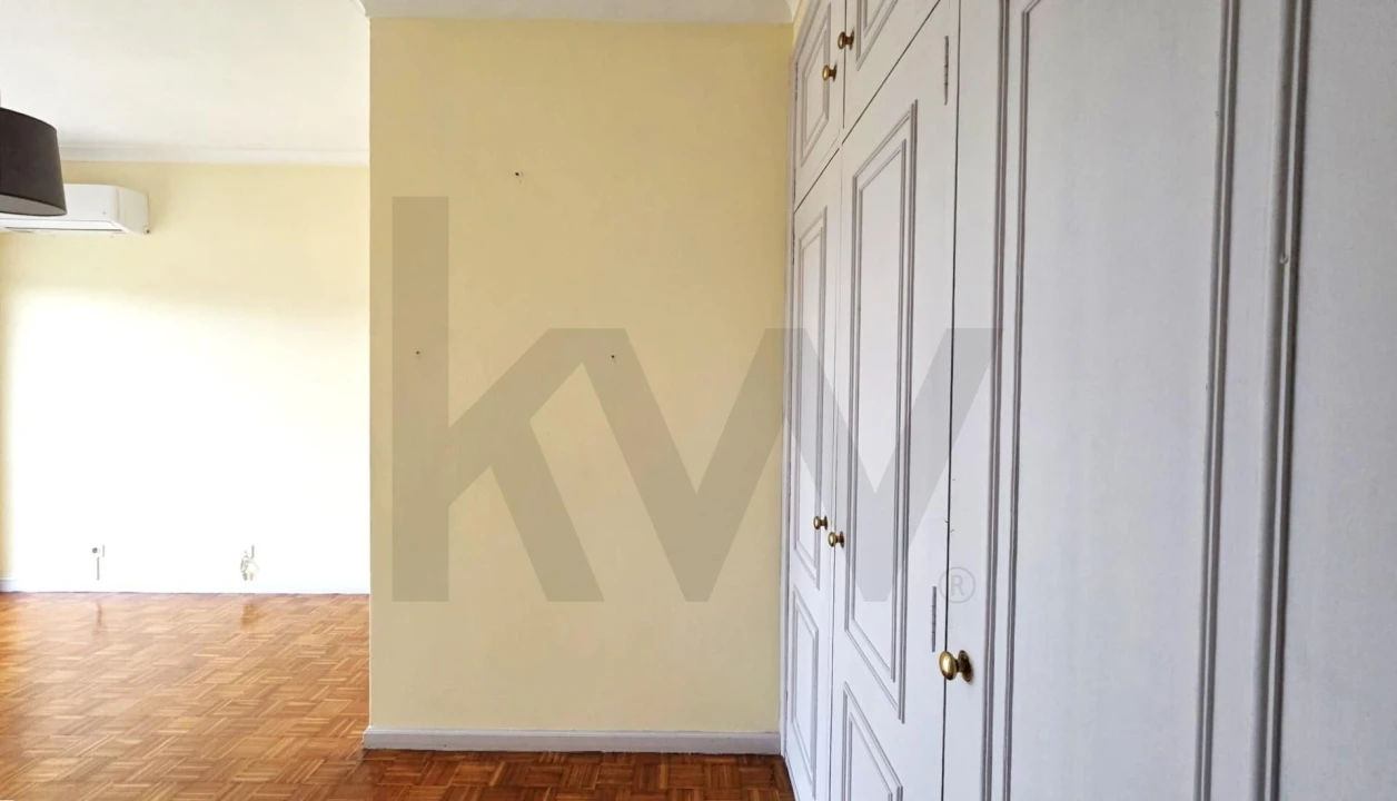 Apartamento T2 para Venda em Paço de Sousa Foto 15