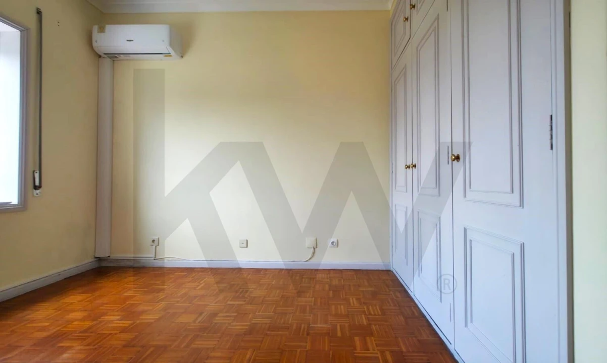 Apartamento T2 para Venda em Paço de Sousa Foto 15