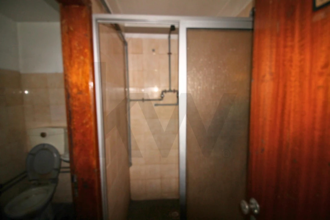 Armazém para Venda em Seixal, Arrentela e Aldeia de Paio Pires Foto 16