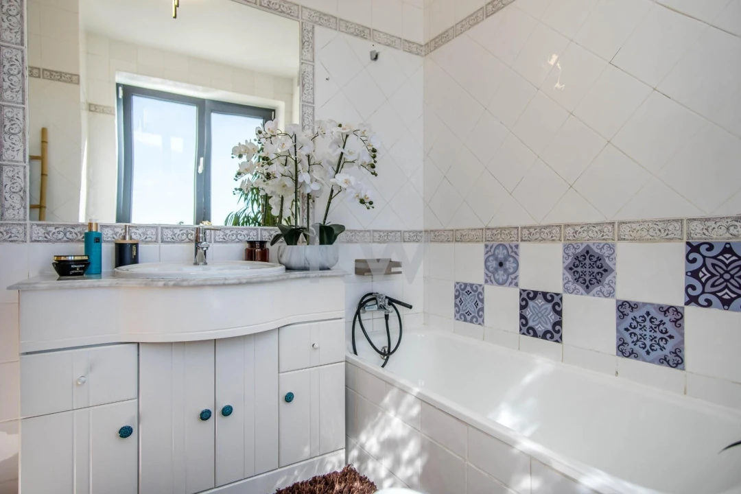 Apartamento T4 para Venda em Portimão Foto 22
