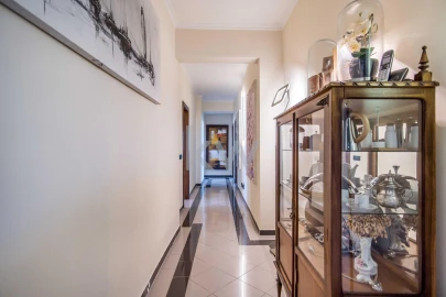 Apartamento T4 para Venda em Portimão