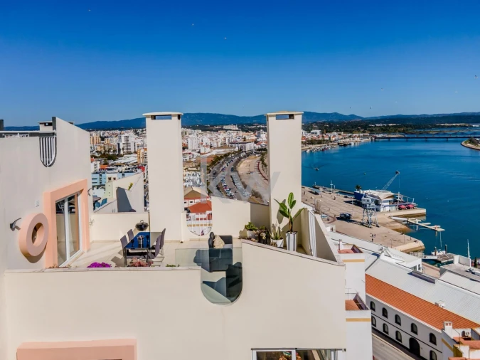 Apartamento T4 para Venda em Portimão Foto 41
