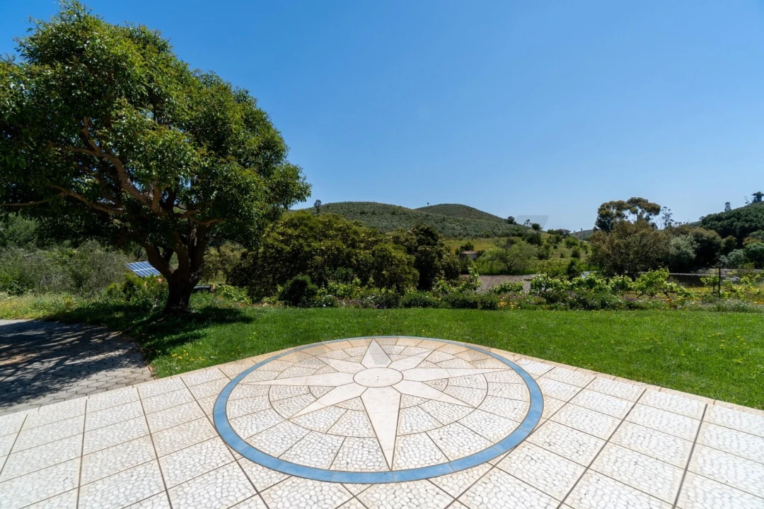 Quinta T2 para Venda em Mexilhoeira Grande Foto 34