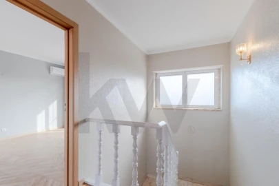Moradia T4 para Venda em Alcabideche