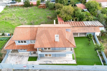 Moradia T4 para Venda em Alcabideche