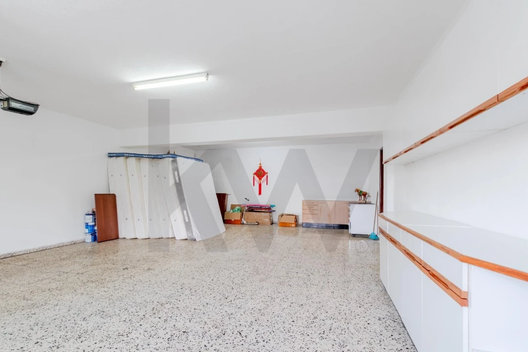 Moradia T4 para Venda em Alcabideche Foto 21