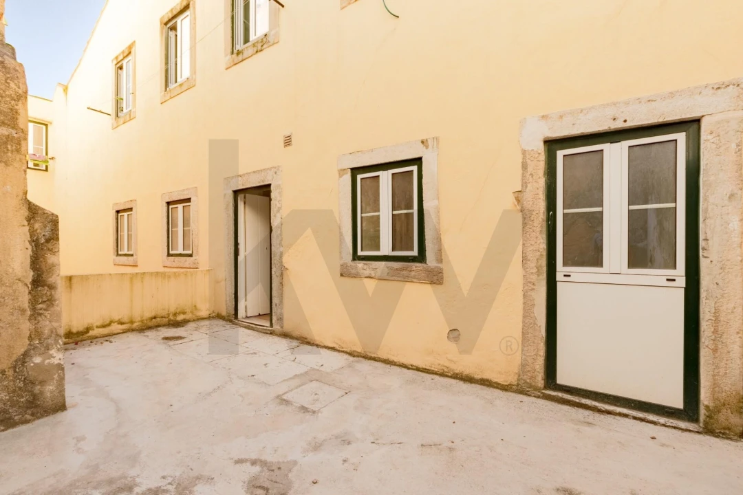 Apartamento T3 para Arrendamento em Misericórdia Foto 29