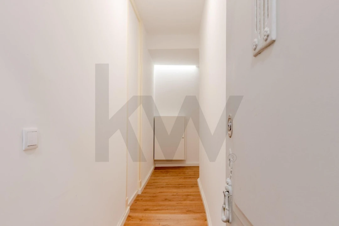 Apartamento T3 para Arrendamento em Misericórdia Foto 7