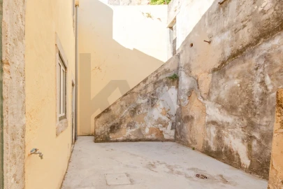 Apartamento T3 para Arrendamento em Misericórdia
