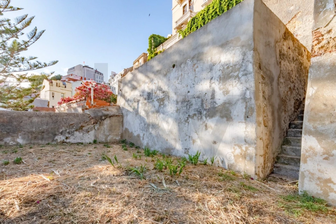 Apartamento T3 para Arrendamento em Misericórdia Foto 27
