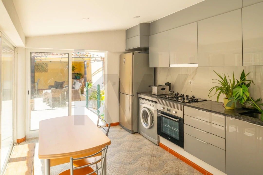 Moradia T3 para Venda em Santa Iria de Azoia, São João da Talha e Bobadela Foto 4