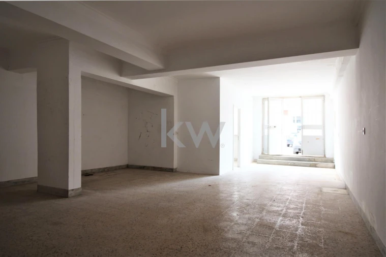 Armazém para Venda em Agualva e Mira-Sintra Foto 5