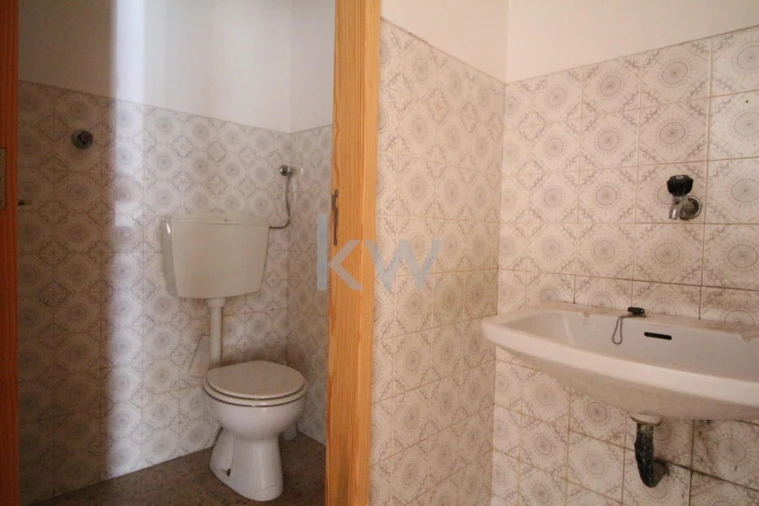 Armazém para Venda em Agualva e Mira-Sintra Foto 9