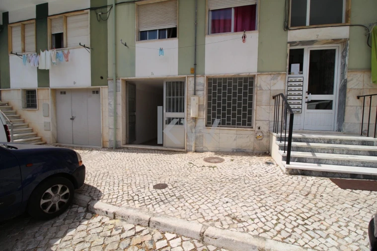 Armazém para Venda em Agualva e Mira-Sintra Foto 12