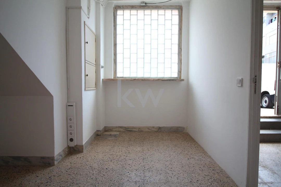 Armazém para Venda em Agualva e Mira-Sintra Foto 4