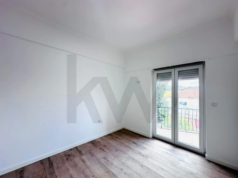 Apartamento T2 para Venda em São João das Lampas e Terrugem Foto 11