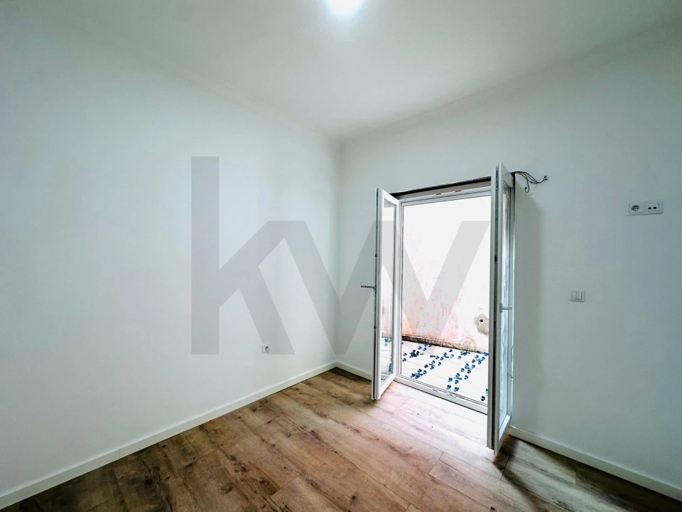 Apartamento T2 para Venda em São João das Lampas e Terrugem Foto 15