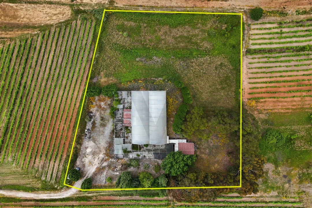 Terreno para Venda em Campelos e Outeiro da Cabeça Foto 3