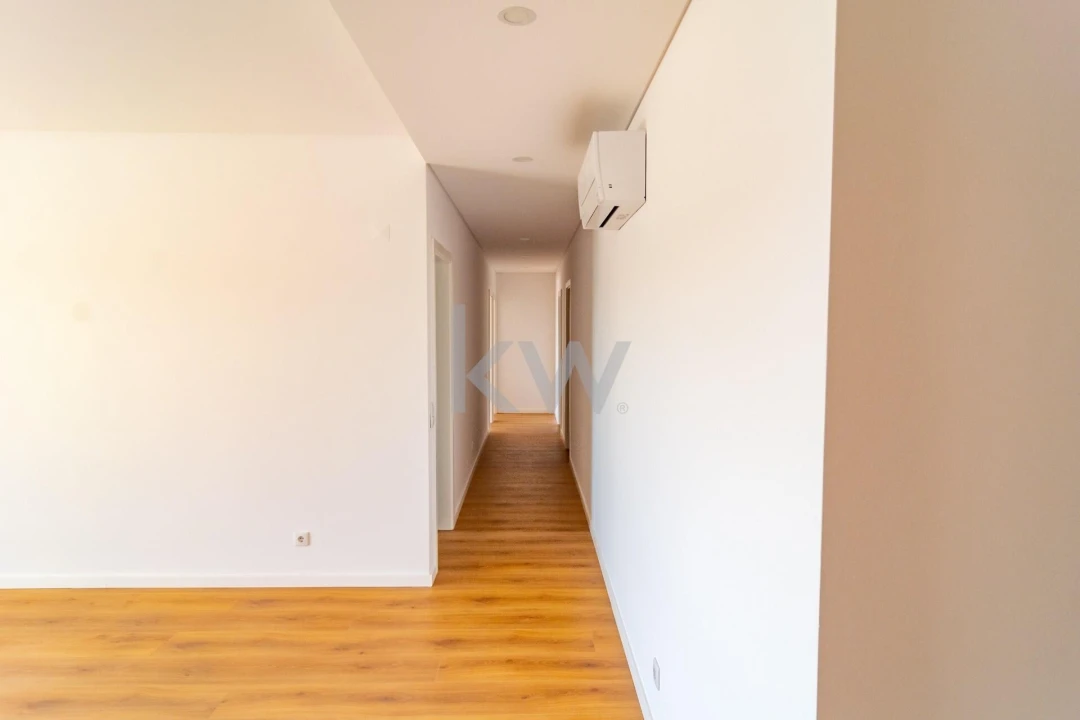 Apartamento T3 para Venda em Odivelas Foto 5