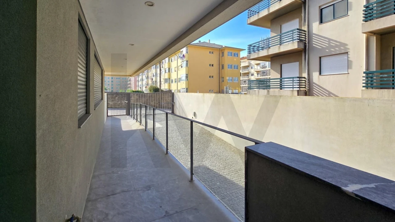 Apartamento T2 para Venda em Canidelo Foto 20