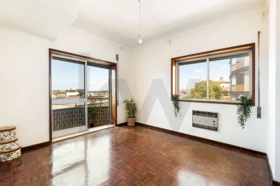 Apartamento T3 para Venda em Santa Marinha e São Pedro da Afurada