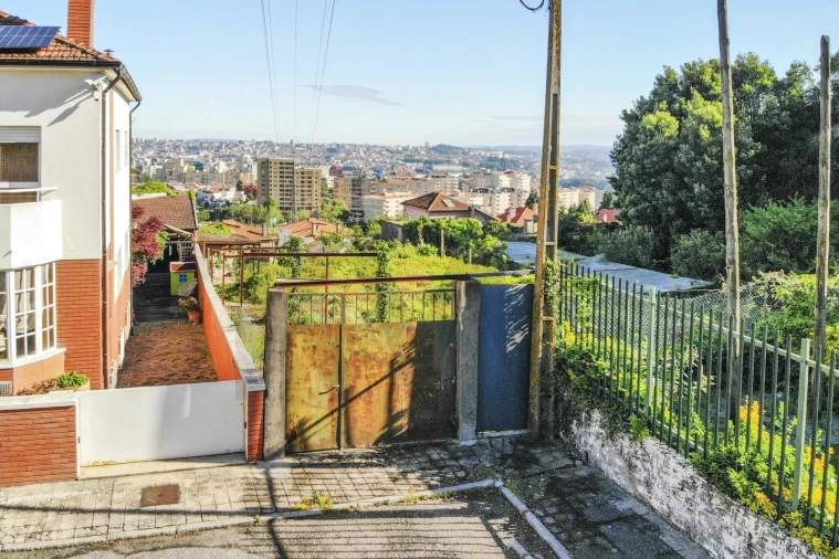 Terreno para Venda em Mafamude e Vilar do Paraíso Foto 4