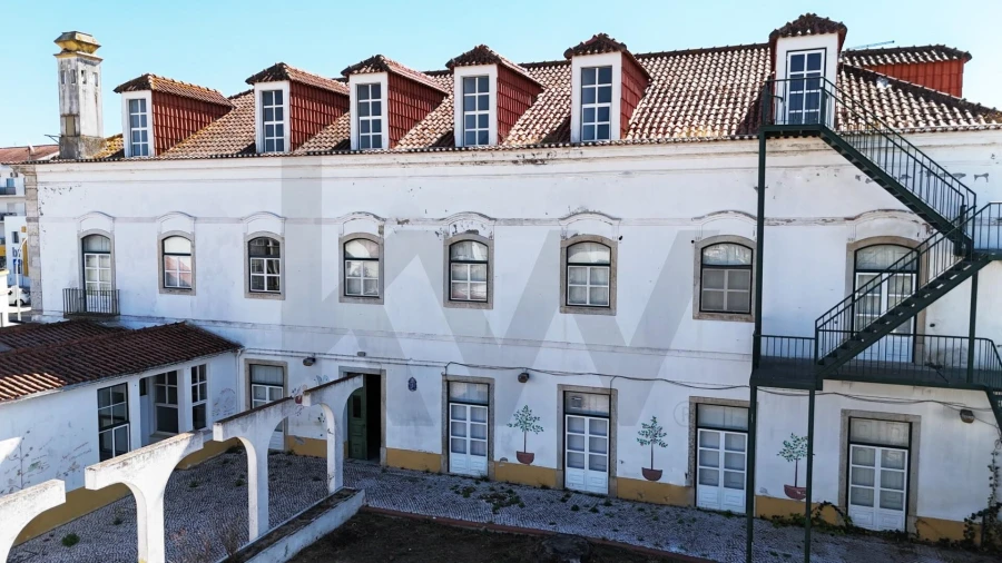 Prédio para Venda em Almeirim