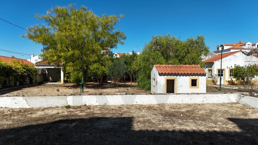 Prédio para Venda em Almeirim Foto 7